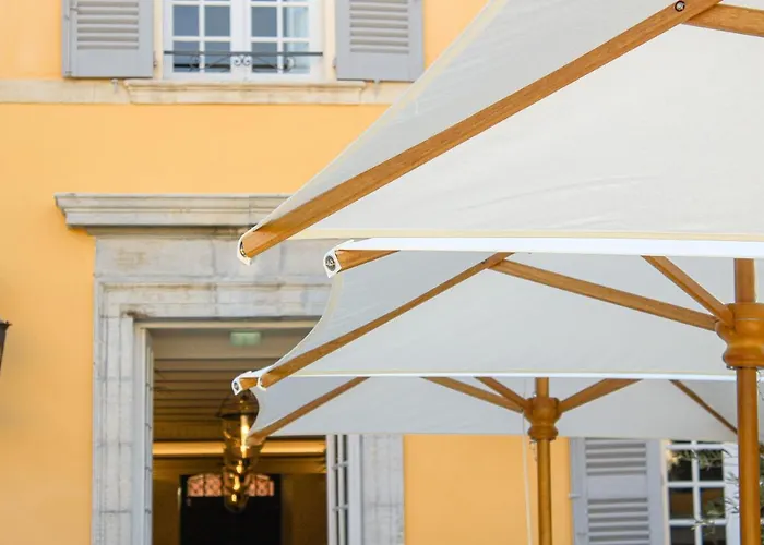 Airelles Pan Dei Palais 3* 圣特罗佩